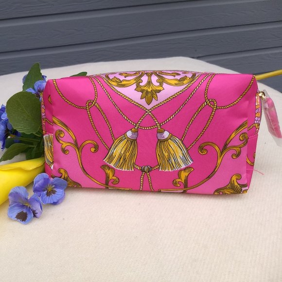 New Estee Lauder Makeup with New Bag. - Picture 5 of 9